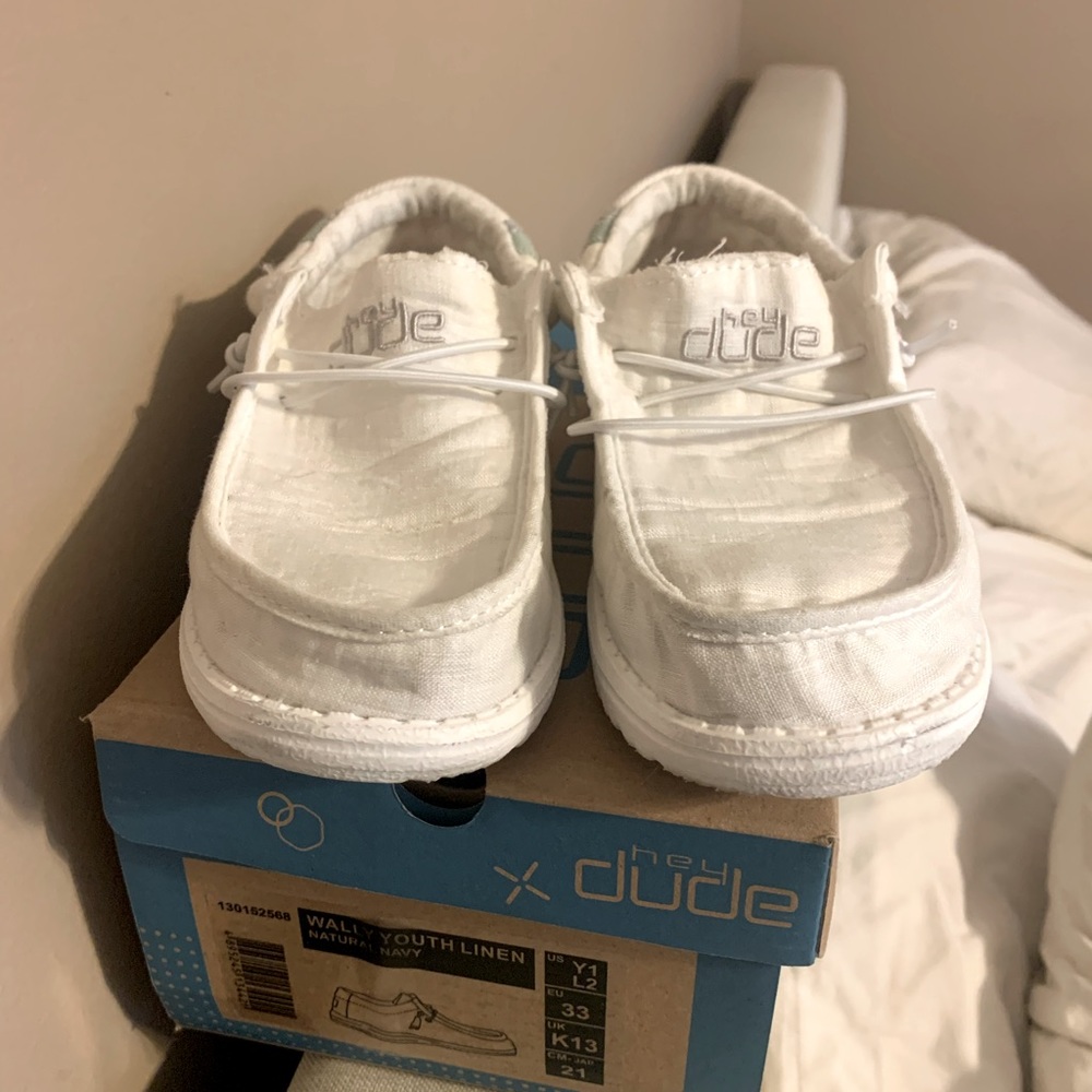 Hey Dudes size youth 1-2